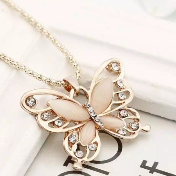 ▫️ Butterfly Sweater Necklace. - Picture 2 of 7